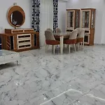 شقة فندقية ٢٥٠ متر في ارقي مكان بالهرم